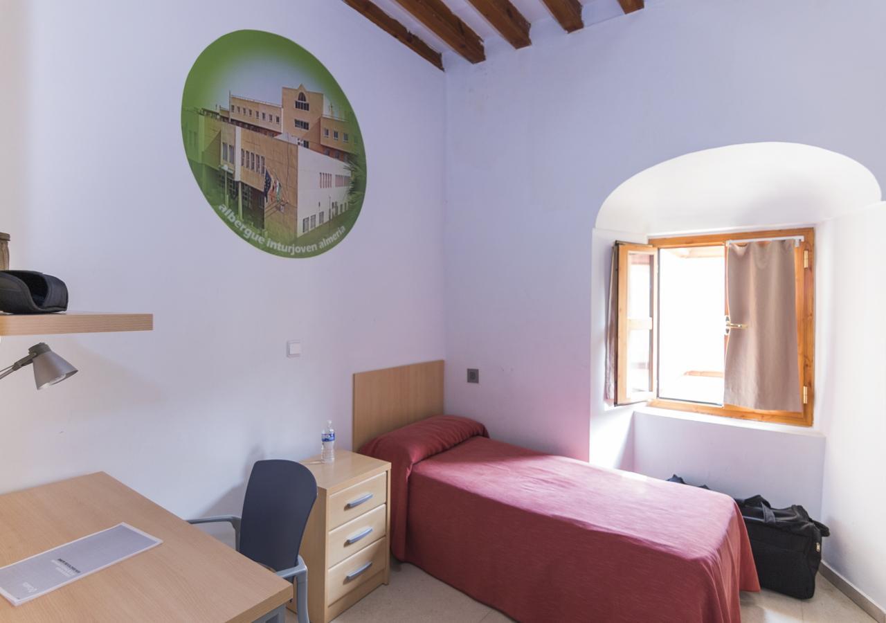 Albergue Inturjoven Cordova Esterno foto