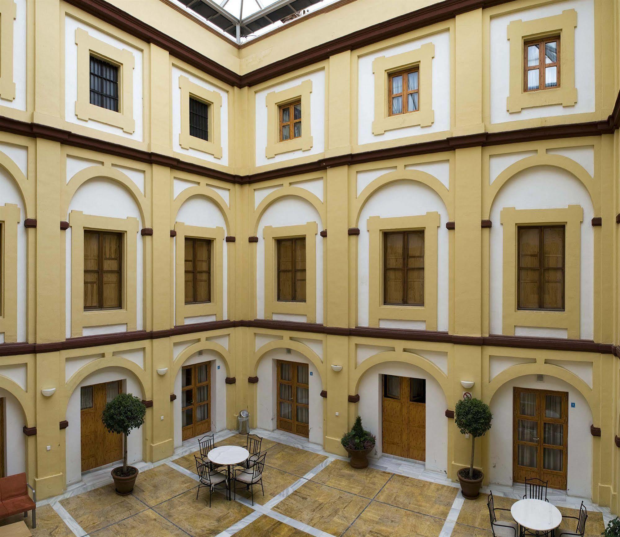 Albergue Inturjoven Cordova Esterno foto
